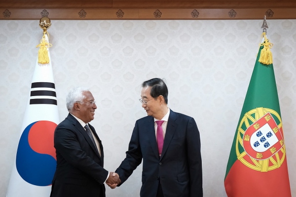 Portugal e Coreia do Sul acordam parcerias em pa&iacute;ses terceiros e universidades