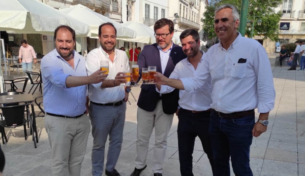 Largo do Semin&aacute;rio com mais 100 lugares de esplanada