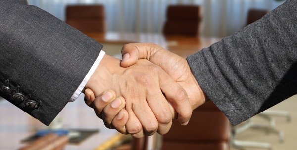 Microempresas podem pedir ajuda para se adaptarem ao contexto Covid